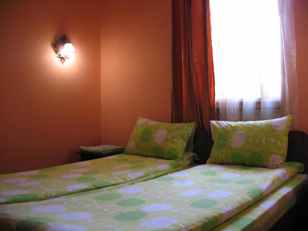 Premier Club Hotel Chernivtsi Room photo